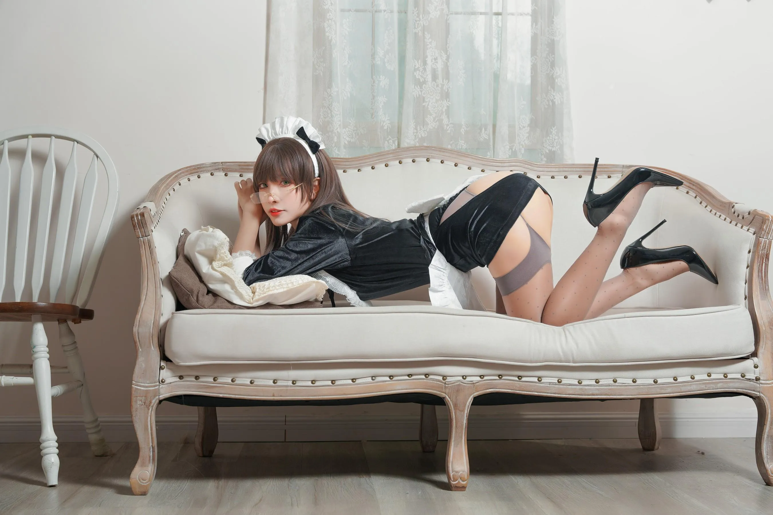 Neko-薇薇 – NO.06 黑色丝绒女仆 [40P]插图3